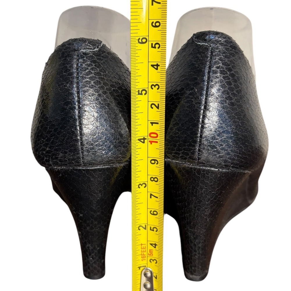 Kelsi Dagger Black Tan Wedge Heels Excellent Snakeskin Peep Toe Women's Size 9.5 - Picture 4 of 7